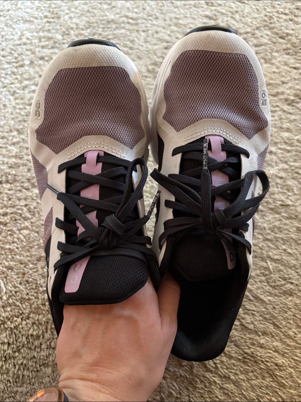 On Running Women’s Light Pink and White Running Shoes - Picture 5 of 6